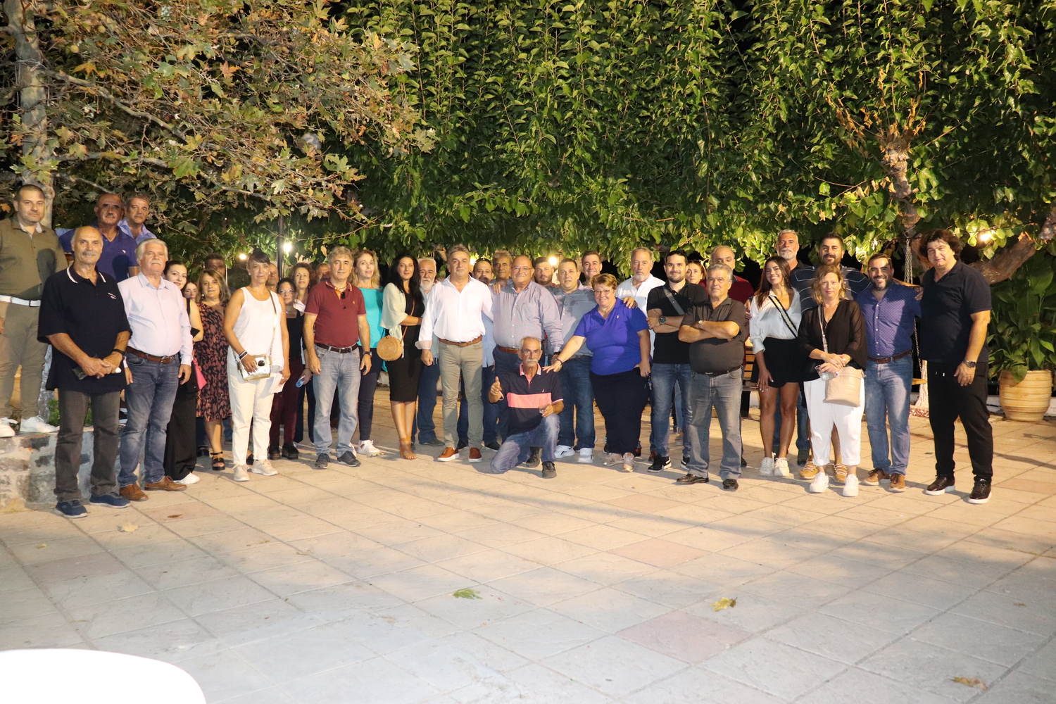 Με εναγκαλισμούς υποδέχτηκαν τον Γιώργο Μεραμβελιωτάκη και το συνδυασμό «Μαζί με Όραμα»