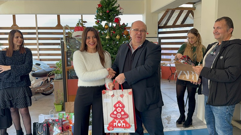 Η επιστροφή του Μυστικού Άγιου Βασίλη στη Διεύθυνση Πρωτοβάθμιας Εκπαίδευσης Ηρακλείου