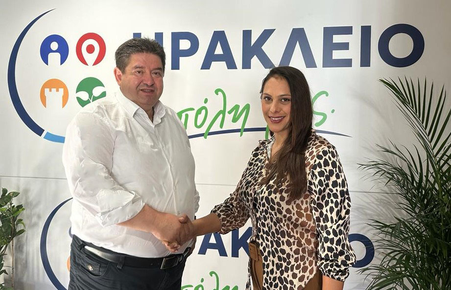 Καλλιόπη Καρπαθιωτάκη – Στρατιωτικός 