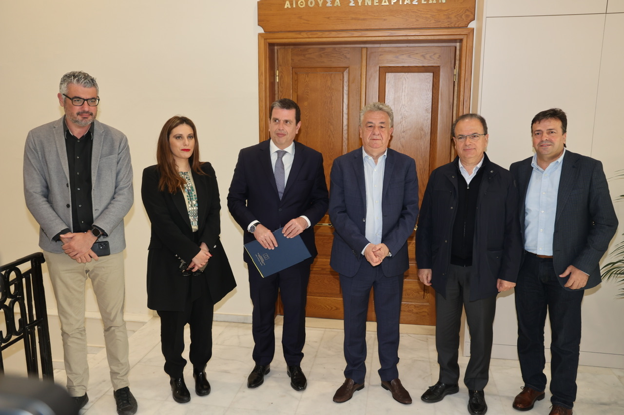 Καιρίδης Περιφέρεια Αρναουτάκης