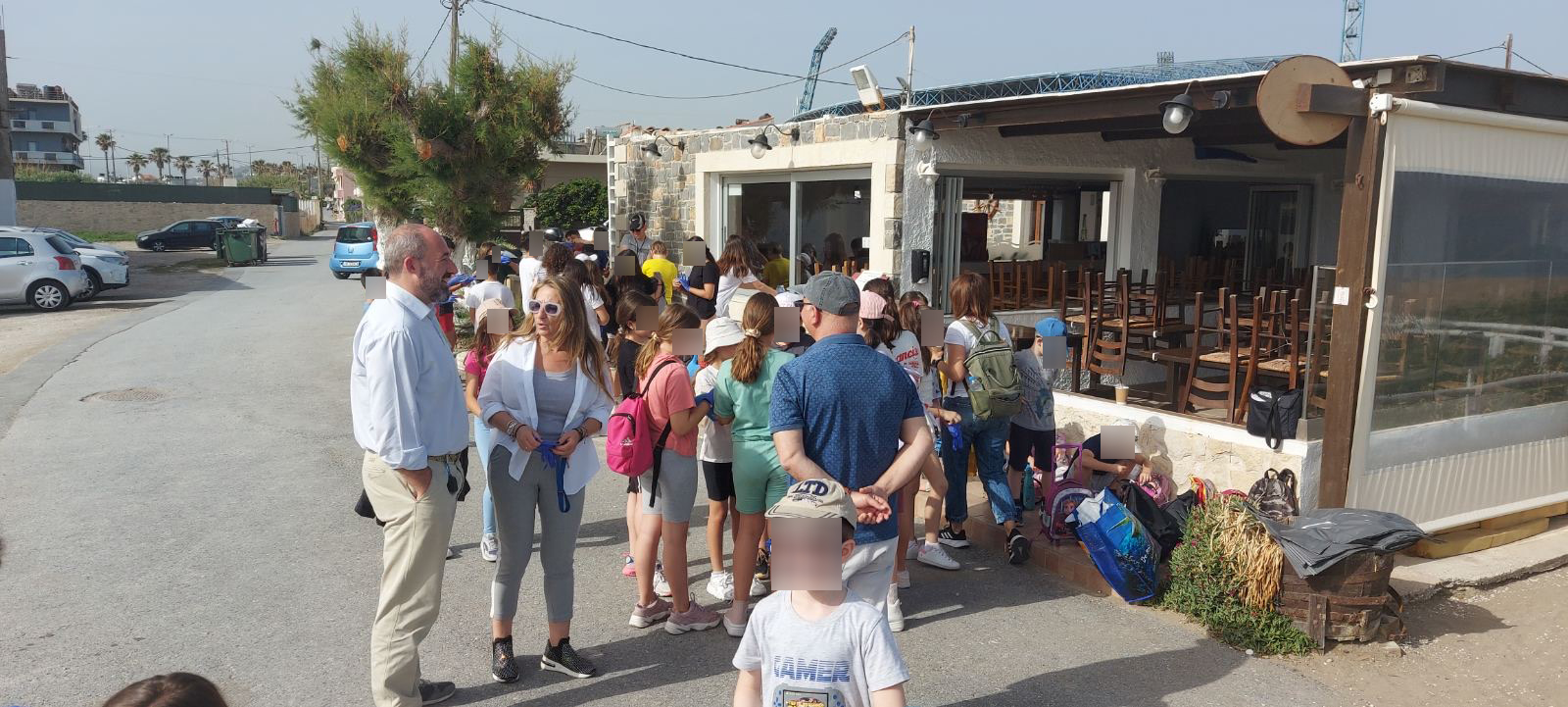 Δράση καθαρισμού της παραλίας στο Λίντο από τα παιδιά του 40ου και 43ου Δημοτικού Σχολείου Ηρακλείου