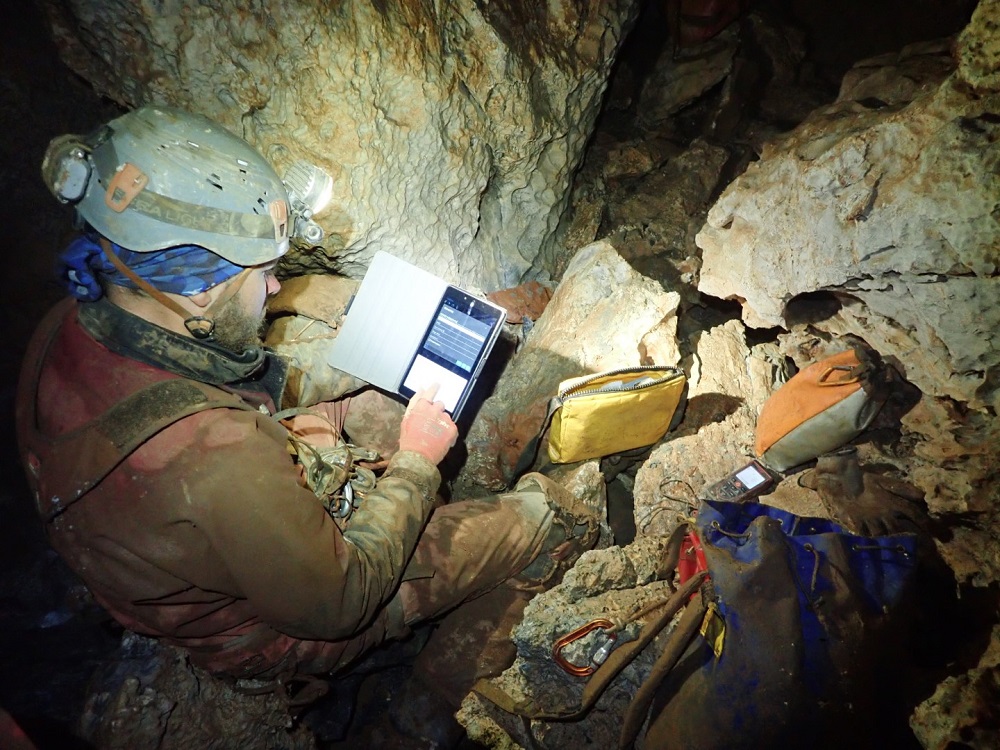 Στέρνες σπήλαιο