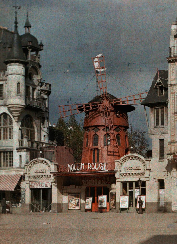 Moulin Rouge