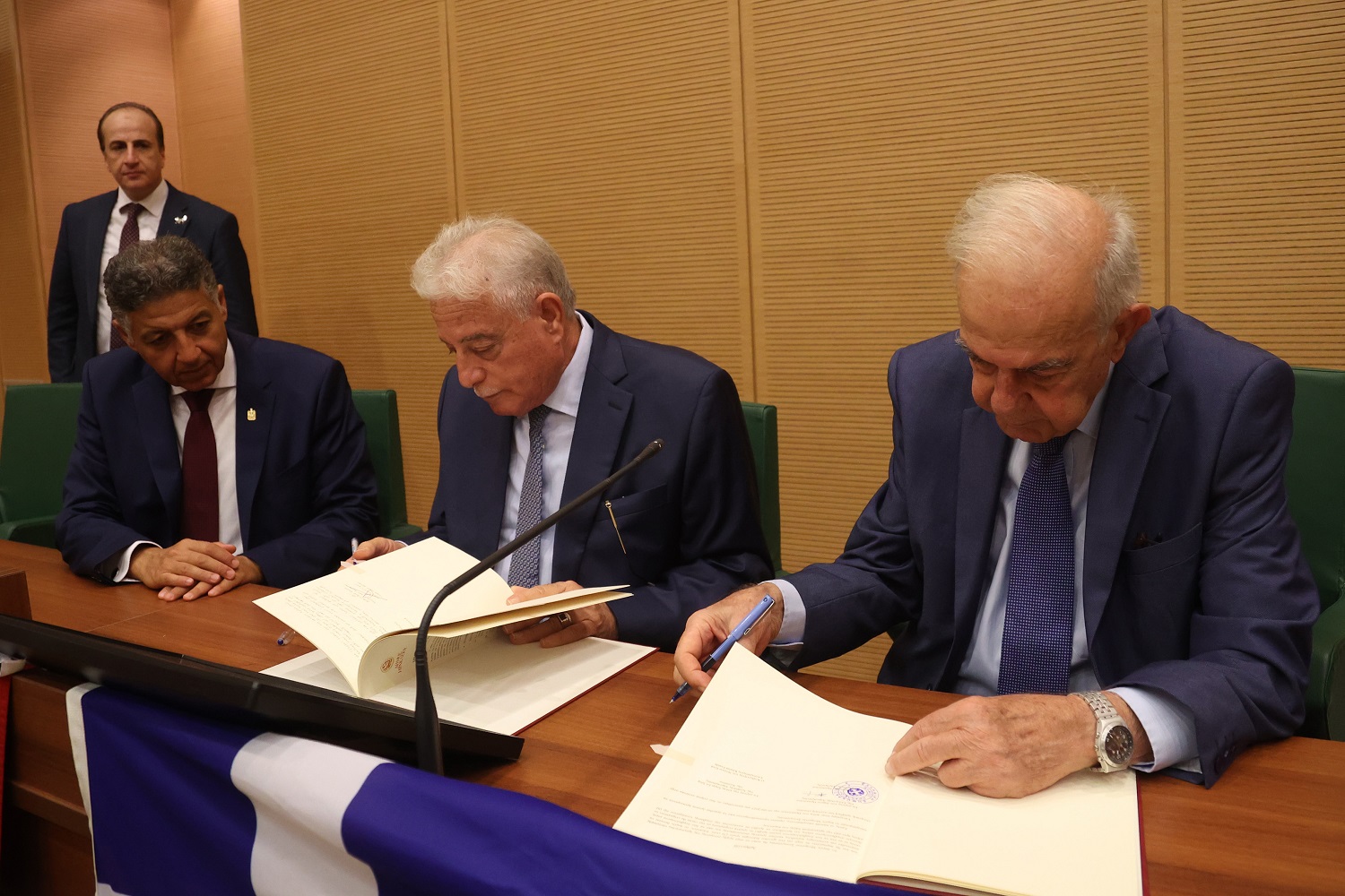 Αδελφοποίηση Σαρμ Ελ Σέιχ