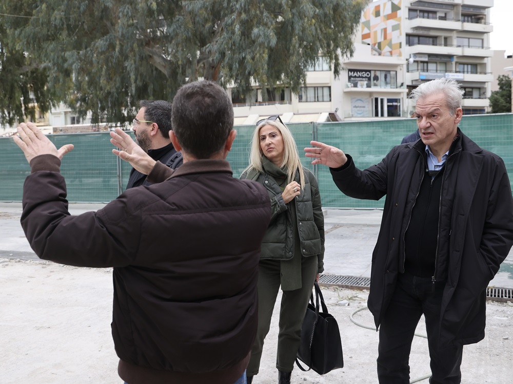 Καλοκαιρινός πλατεία Ελευθερίας