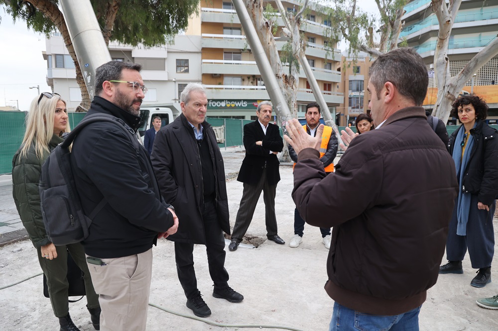 Καλοκαιρινός πλατεία Ελευθερίας