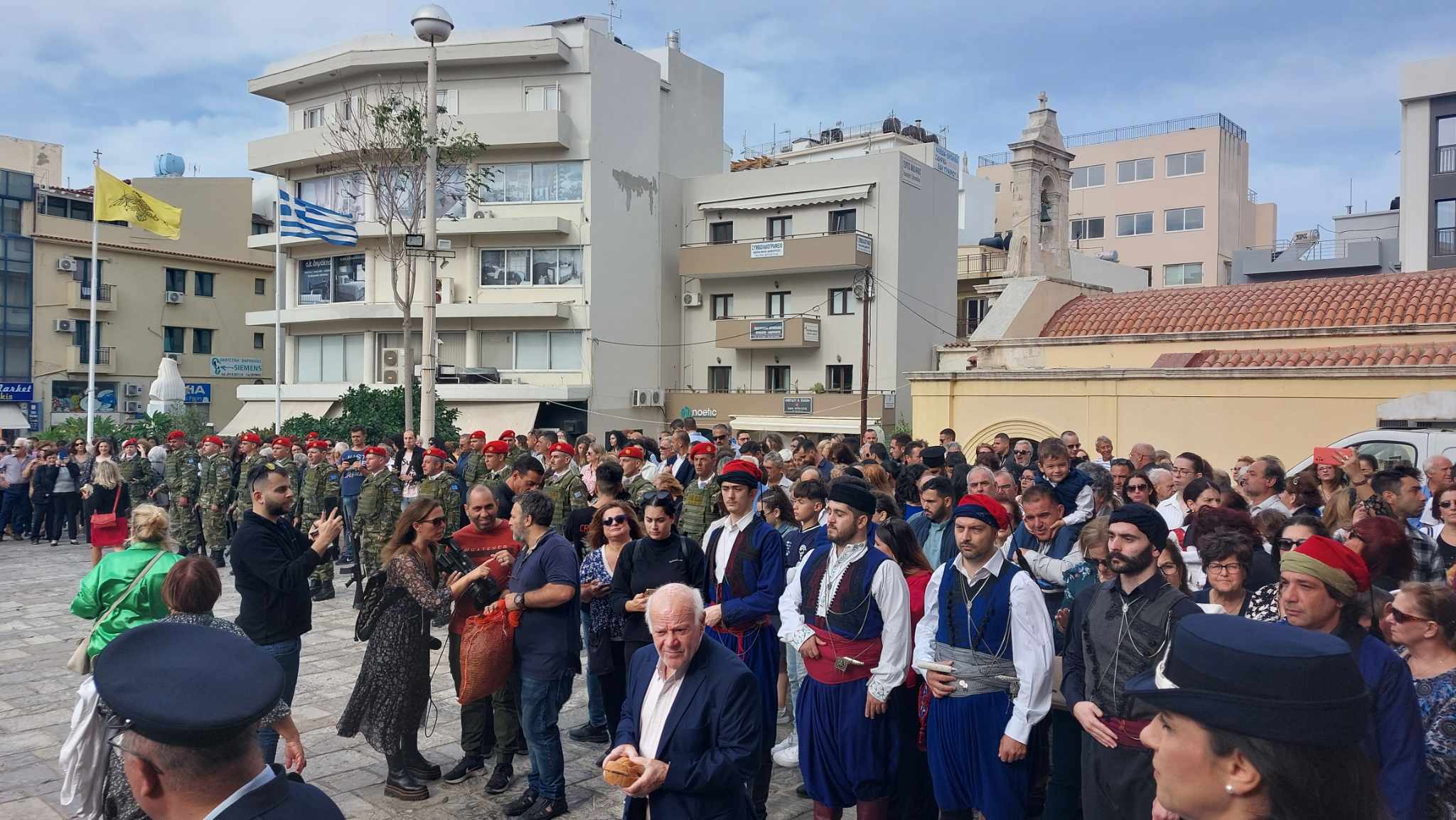 Το Ηράκλειο τιμά τον πολιούχο του, Άγιο Μηνά - Φωτογραφίες