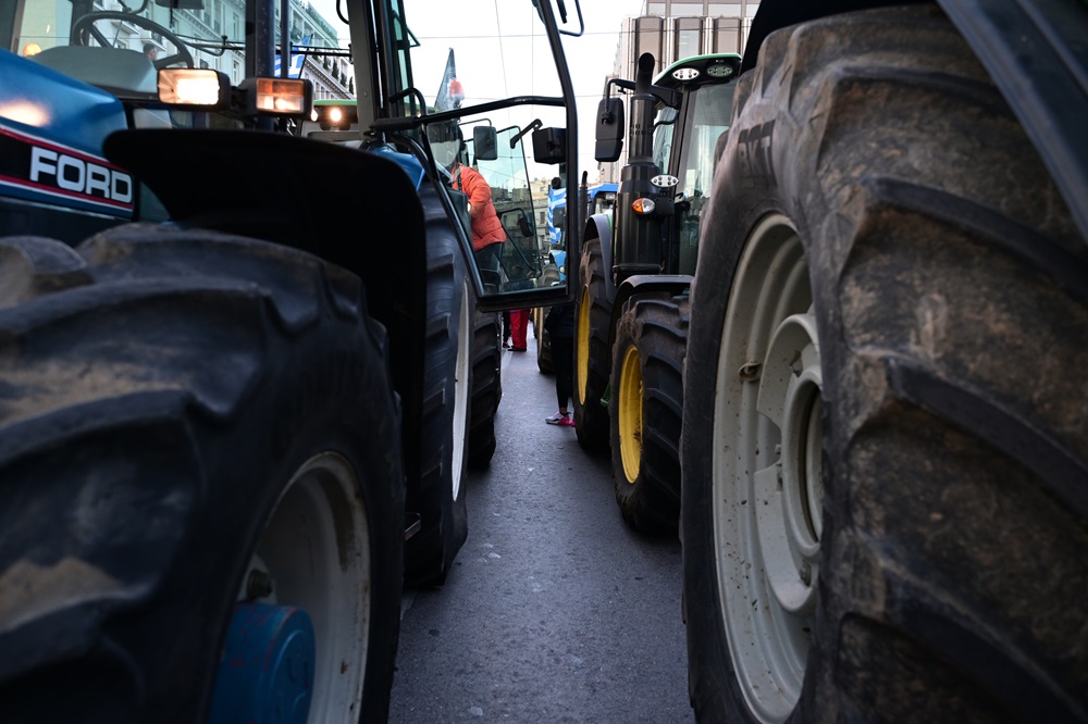 Αγρότες σύνταγμα