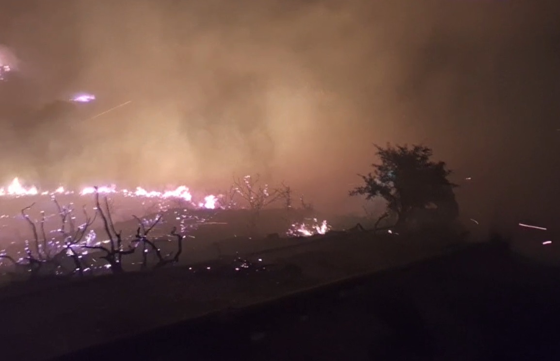 Φωτιά Αμπελούζος