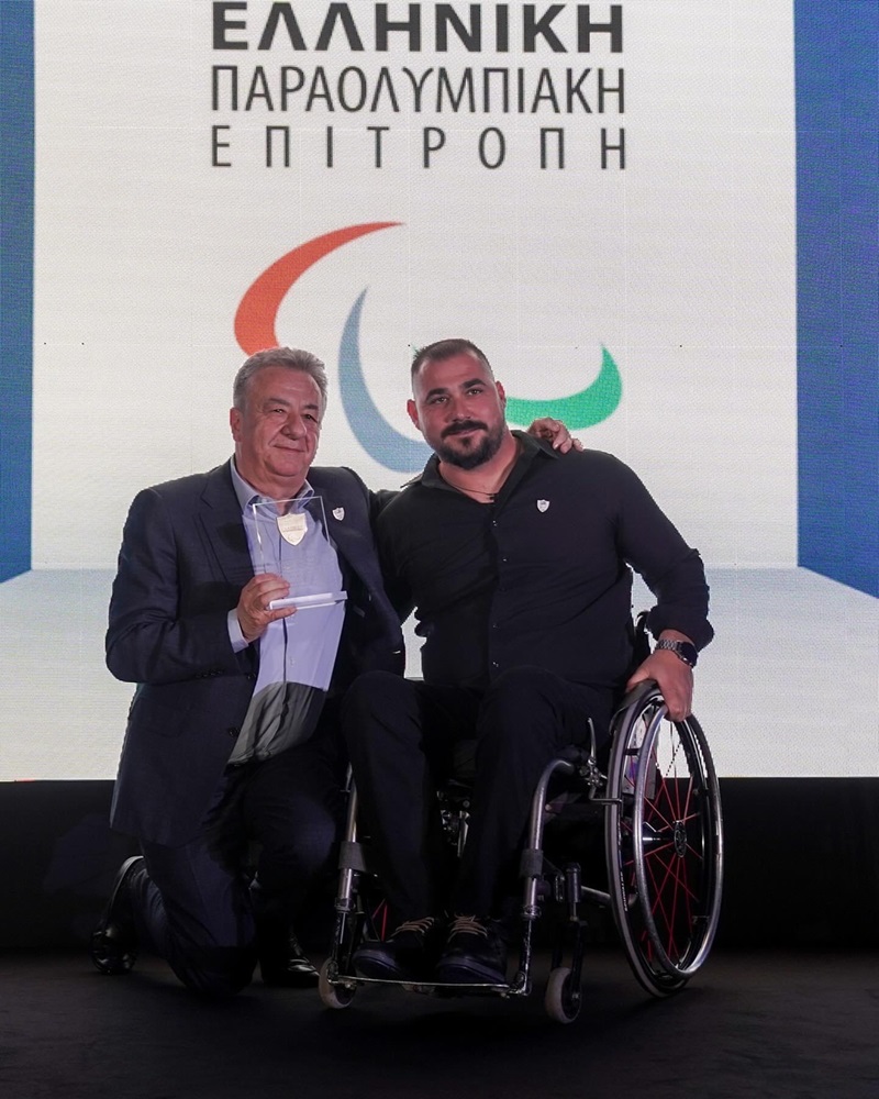 Αρναουτάκης βράβευση