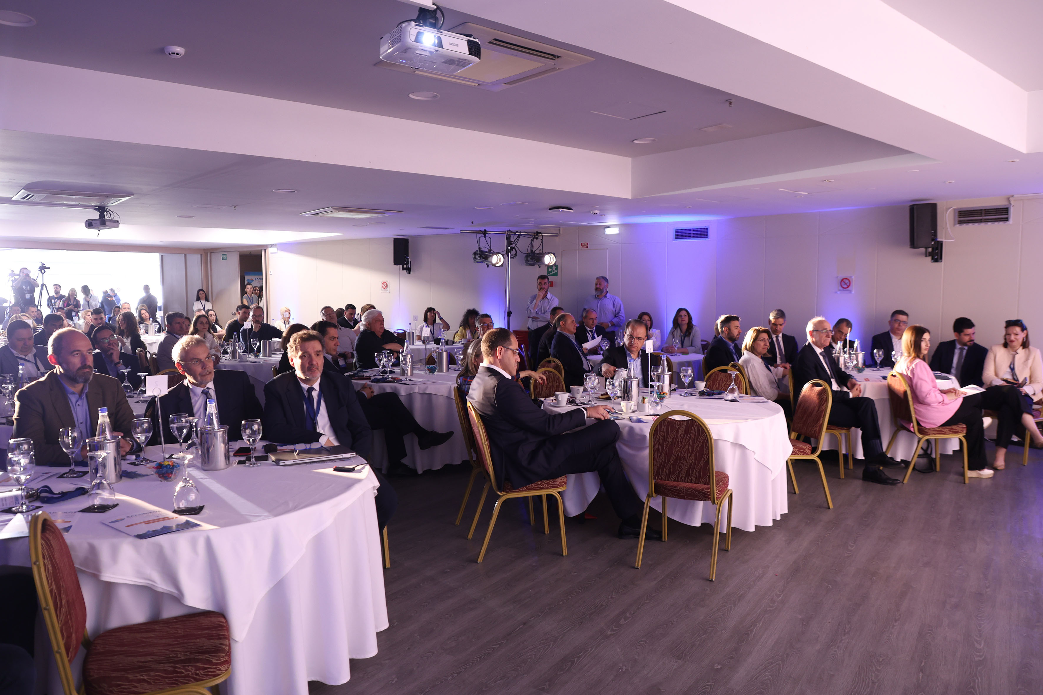 Σε εξέλιξη στο Ηράκλειο το συνέδριο με θέμα «Ελληνικός Τουρισμός, μια Εθνική Υπόθεση! Προορισμός Κρήτη!» 