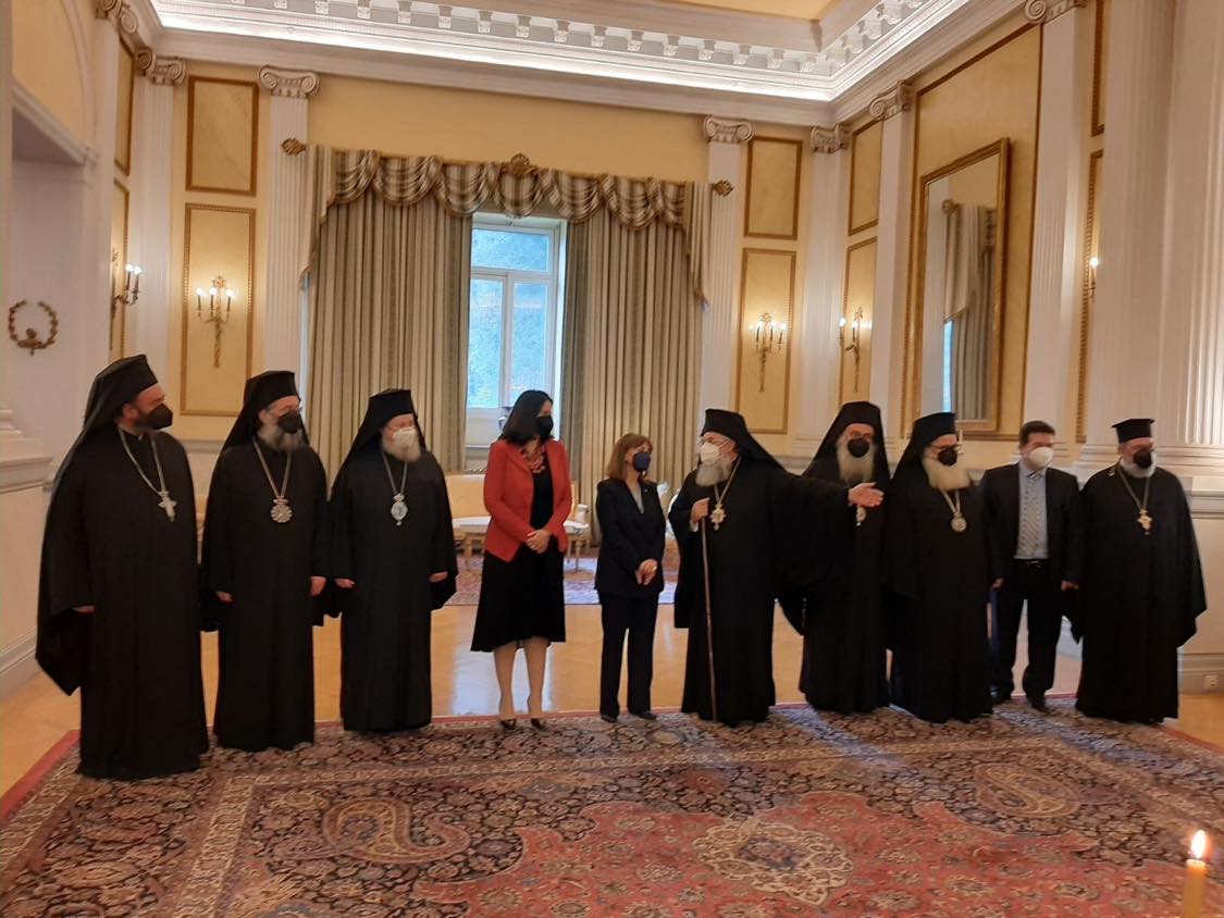 Αρχιεπίσκοπος Κρήτης Πρόεδρος Δημοκρατίας