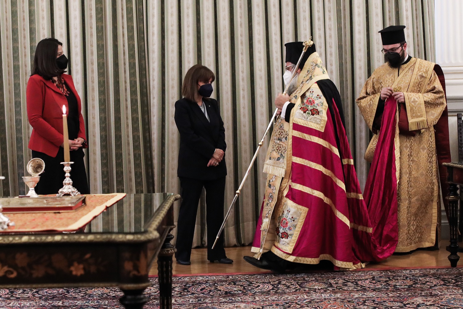 Αρχιεπίσκοπος Κρήτης Πρόεδρος Δημοκρατίας