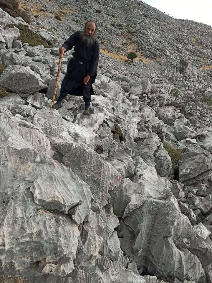 Αρχνιμανδρίτης Πορφύριος