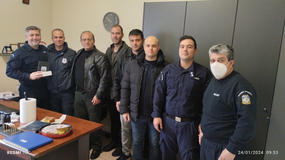 Αστυνομικοί βασιλόπιτα