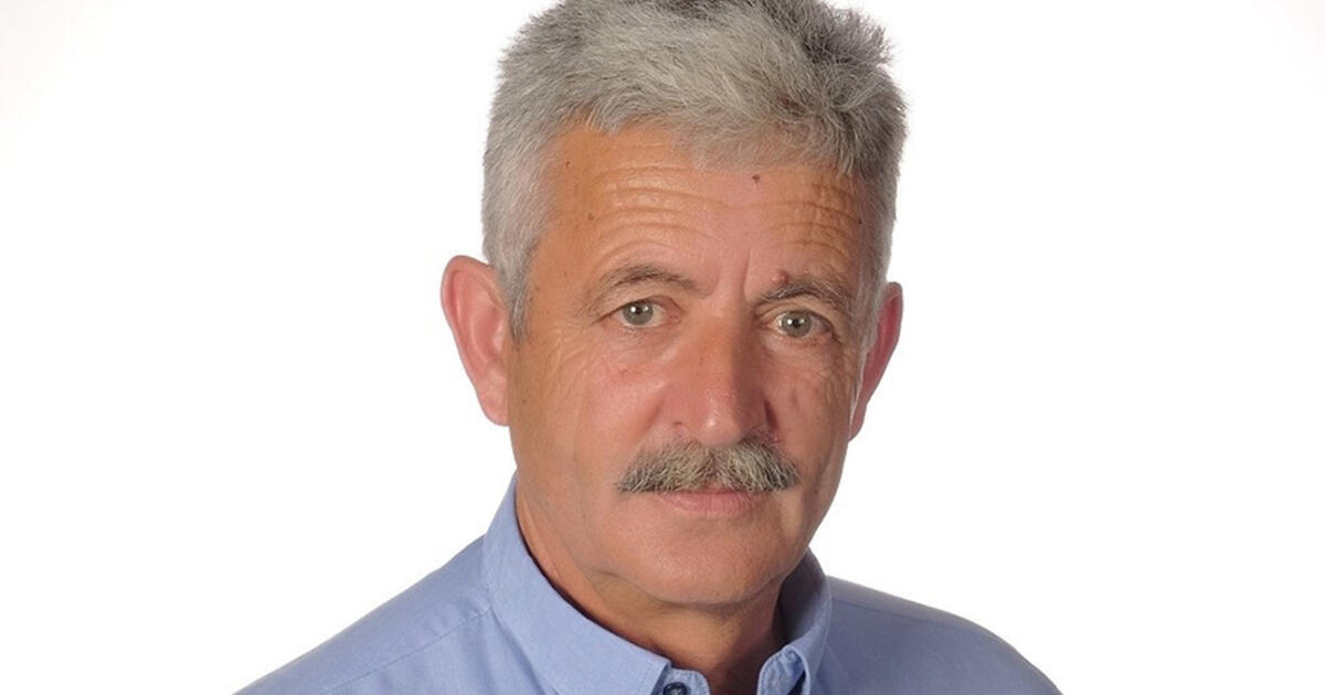 Αθανασάκης