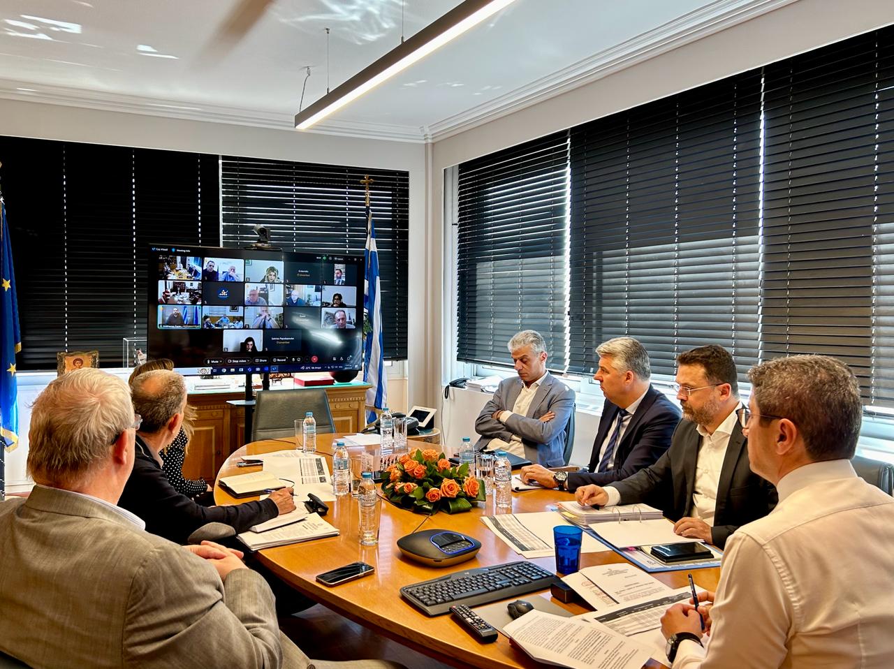 Αυγενάκης τηλεδιάσκεψη