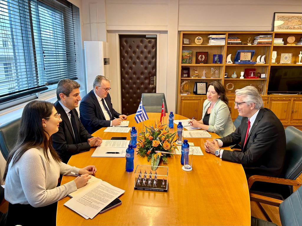 Αυγενάκης Τούρκος πρεσβευτής