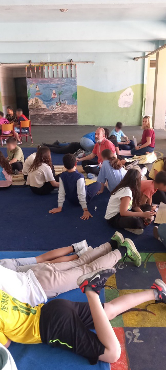 drasi-sxolikos-ekfovismos-dikaioma-stin-poli