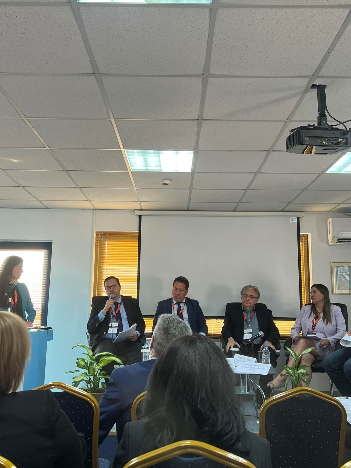 Στην εκδήλωση «Απανθρακοποίηση στις συνδυασμένες μεταφορές» ο ΟΛΗ