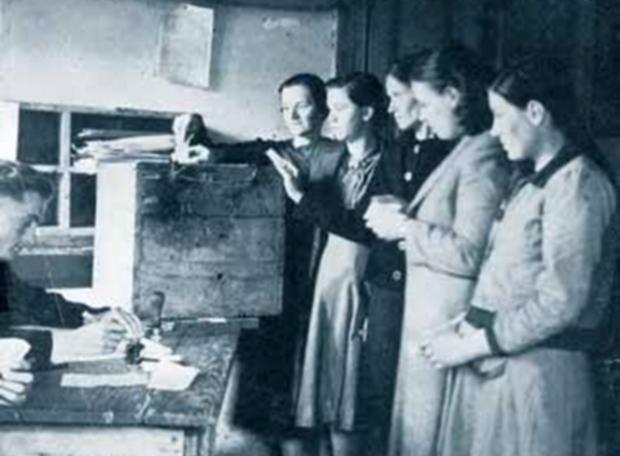 Η πρώτη Ελληνίδα βουλευτής