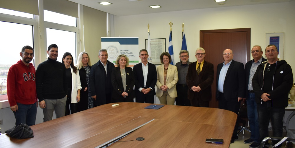 ΕΛΜΕΠΑ ΙΑΚΕ Μνημόνιο συνεργασίας