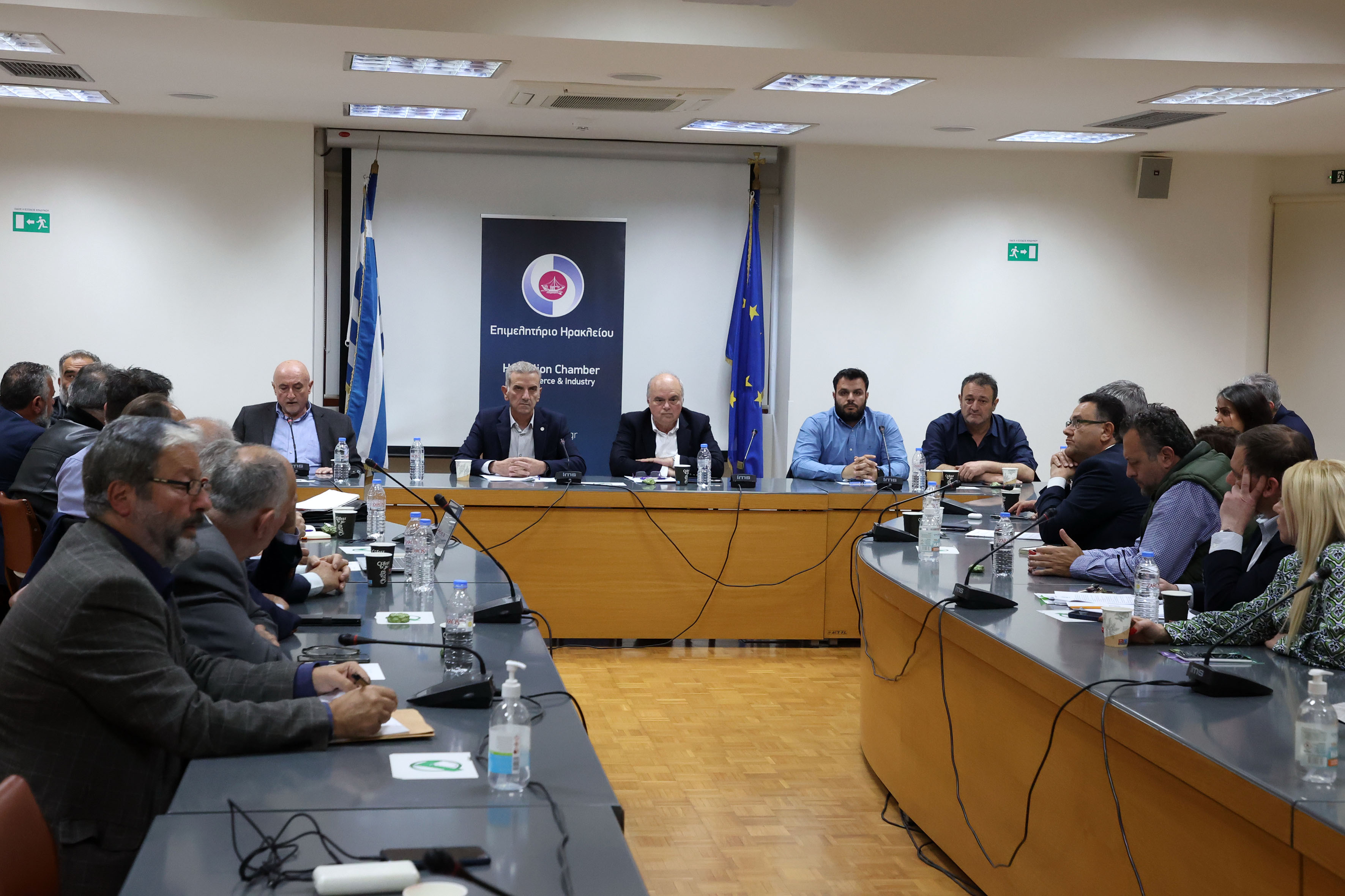 Επιμελητήριο κόκκινα δάνεια