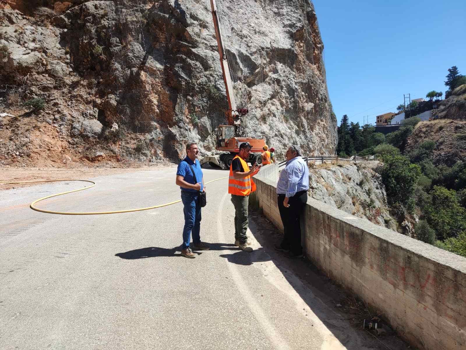 Αυτοψία Καλογερή στα έργα που εκτελούνται στην περιοχή των Μαχαιρών 