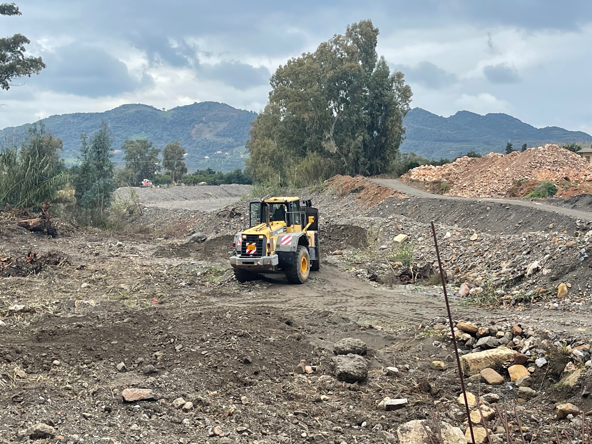 Ξεκίνησαν οι εργασίες κατασκευής της νέας γέφυρας του ποταμού Κερίτη, στον Αλικιανό 