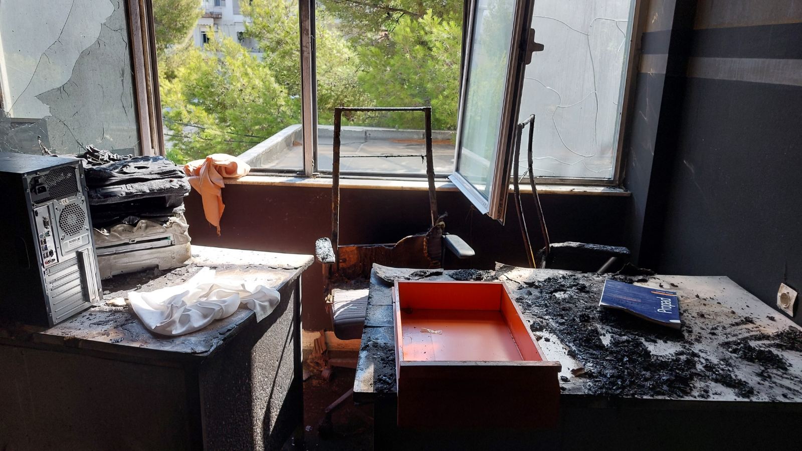 ergatiko kentro fotia3