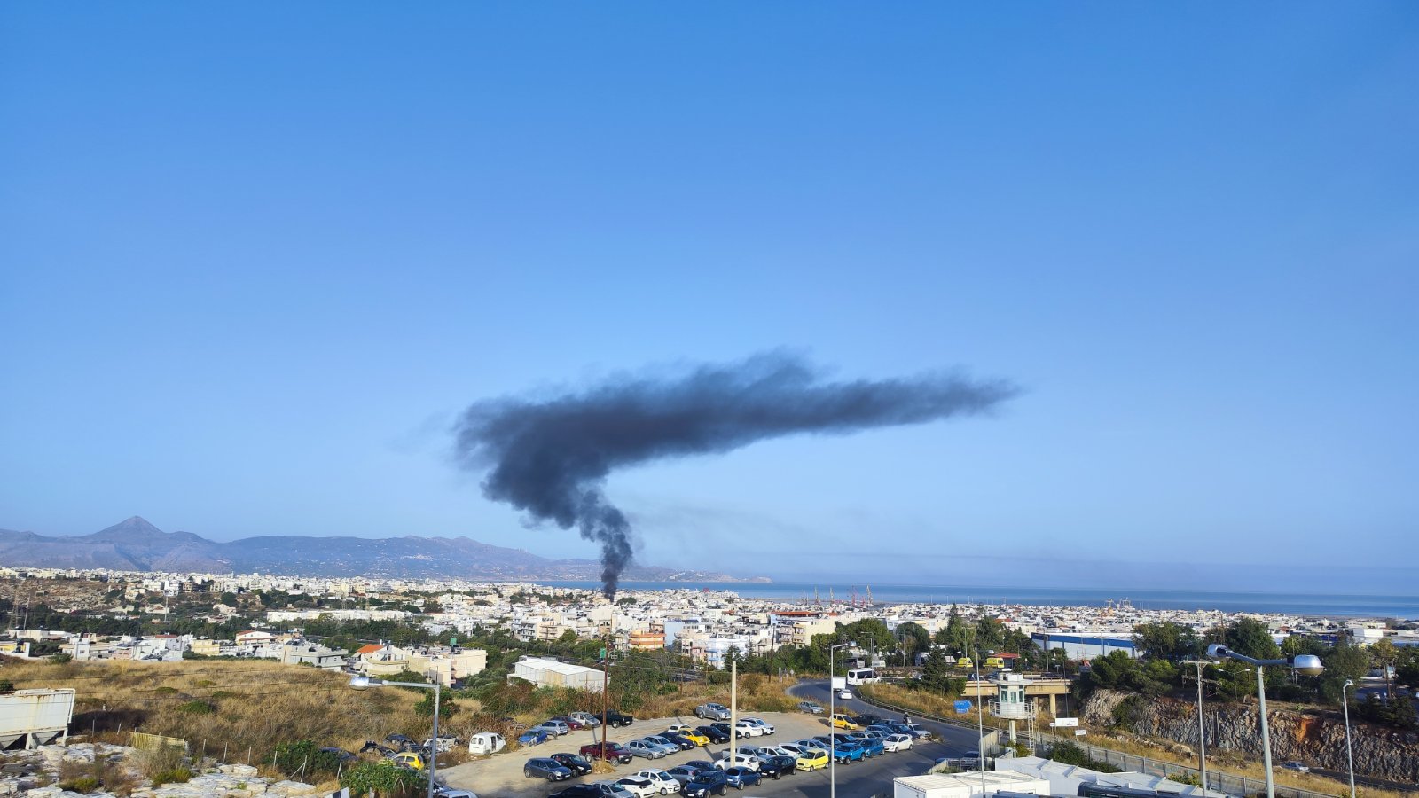 Φωτιά Κατσαμπάς συνεργείο