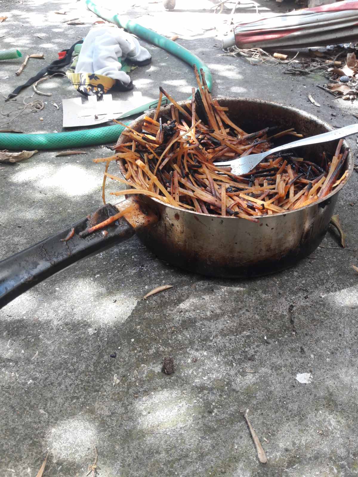 fotia kouzina mastampas1