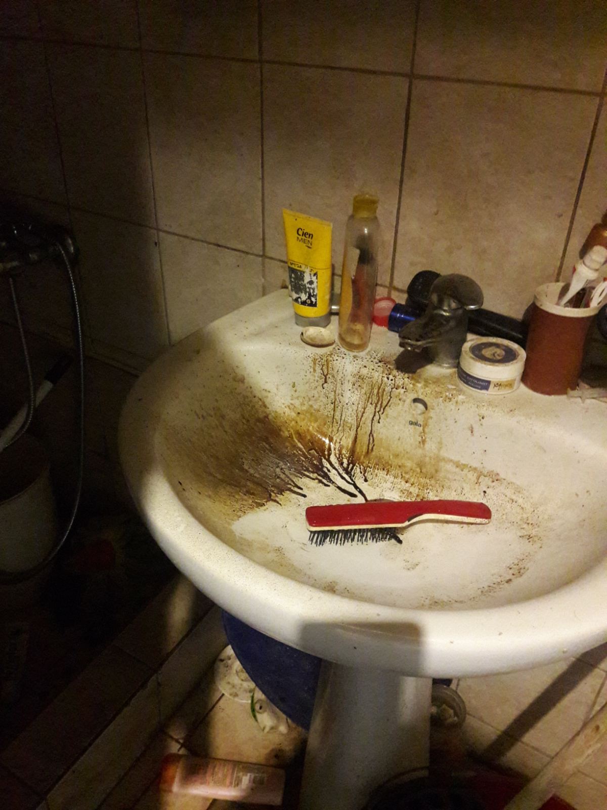 fotia kouzina mastampas5