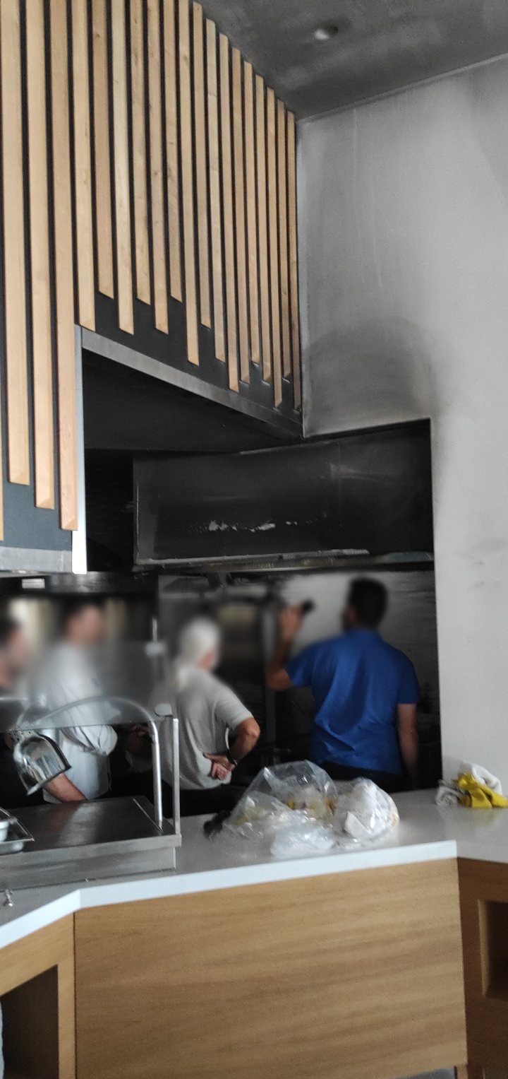 φωτιά, ξενοδοχείο