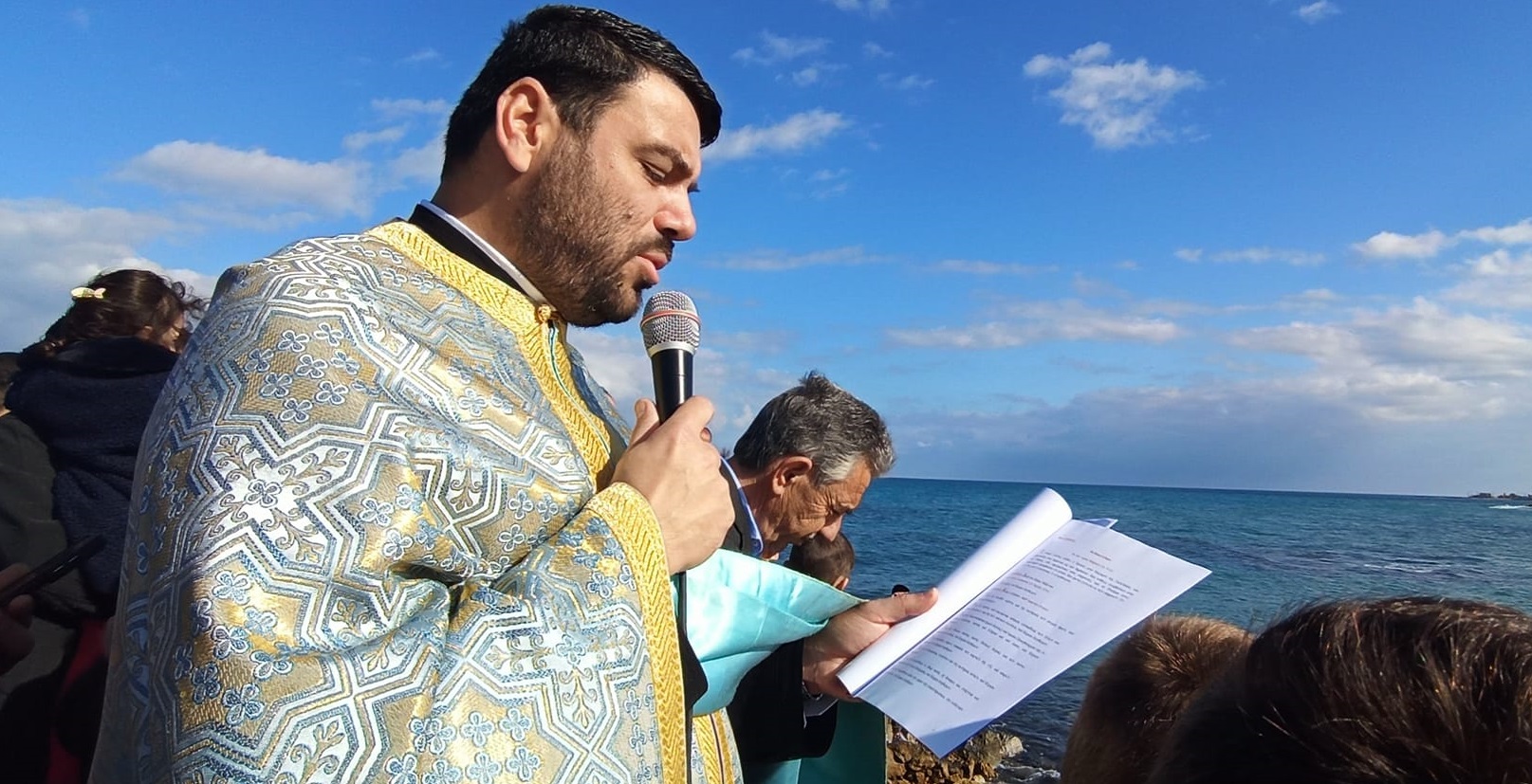 Κοκκίνη Χάνι αγιασμός