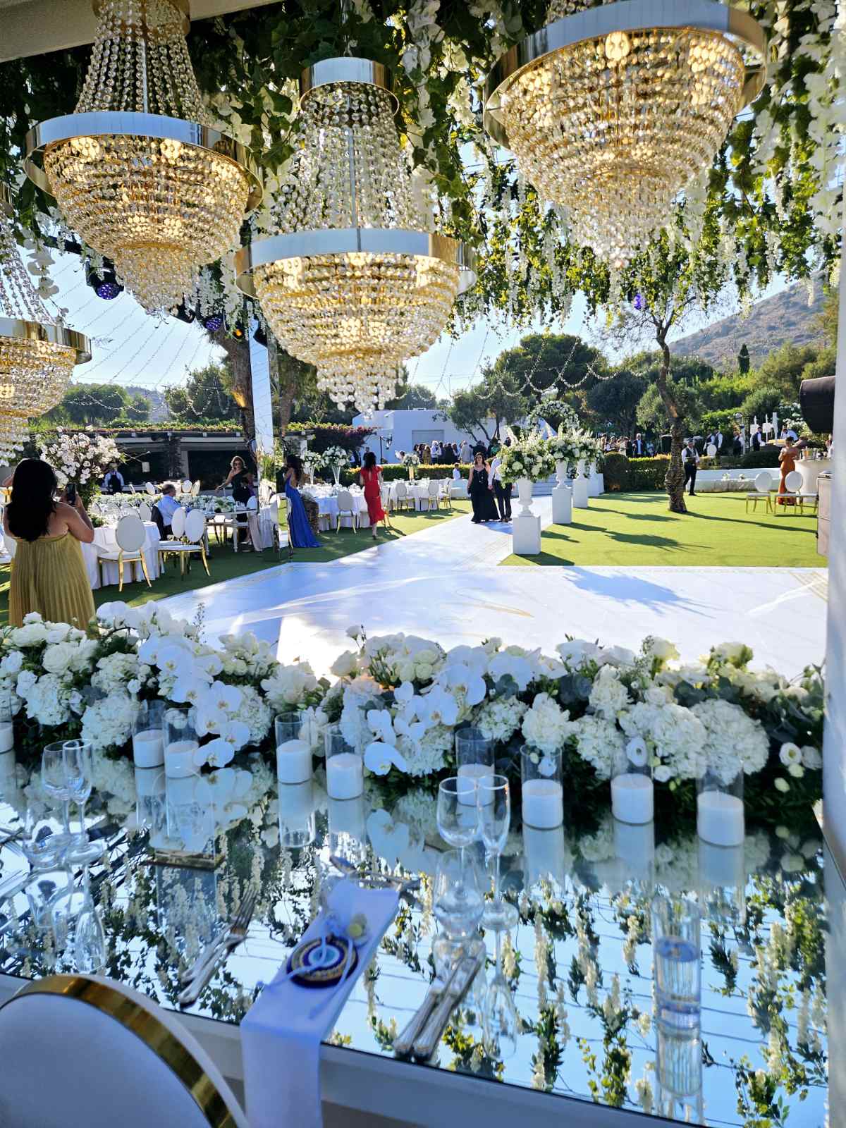 Γάμοι …αλά Ελληνικά - Από Ινδούς στη Χαλκιδική μέχρι Αυστραλούς στο Καστελόριζο 