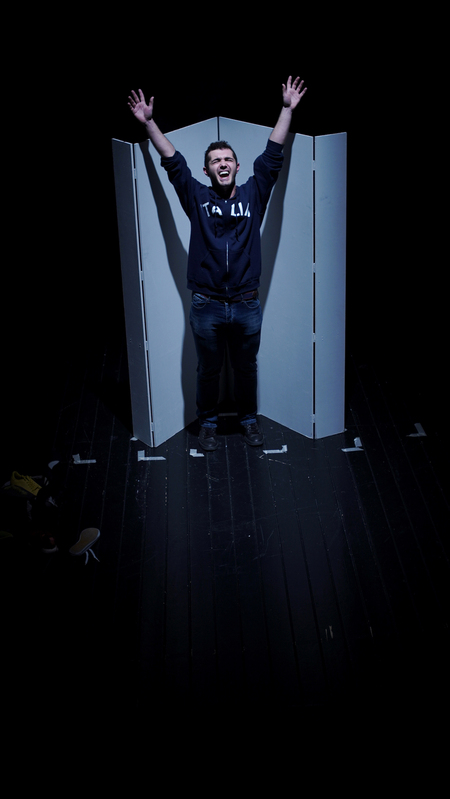 Βαγγέλης Γιακουμάκης θέατρο