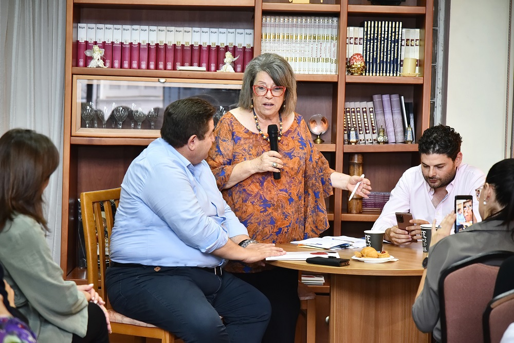 Γυναικεία σωματεία Καραμαλάκης