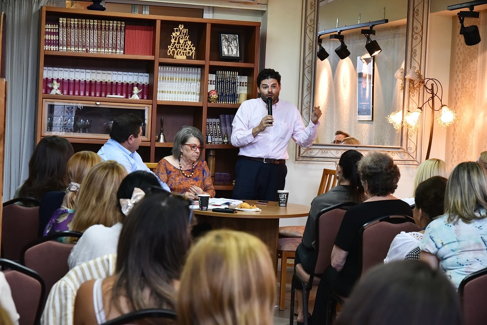 Γυναικεία σωματεία Καραμαλάκης