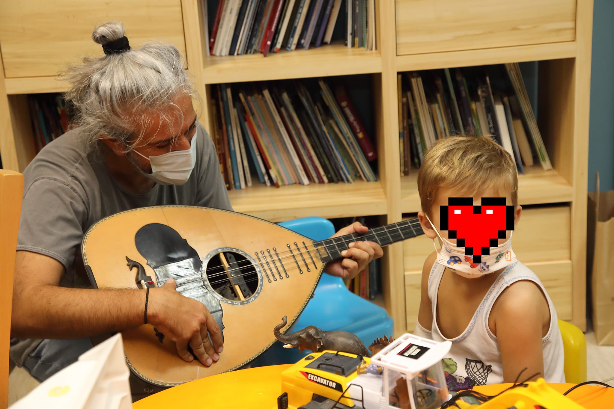 παρέα της αγάπης