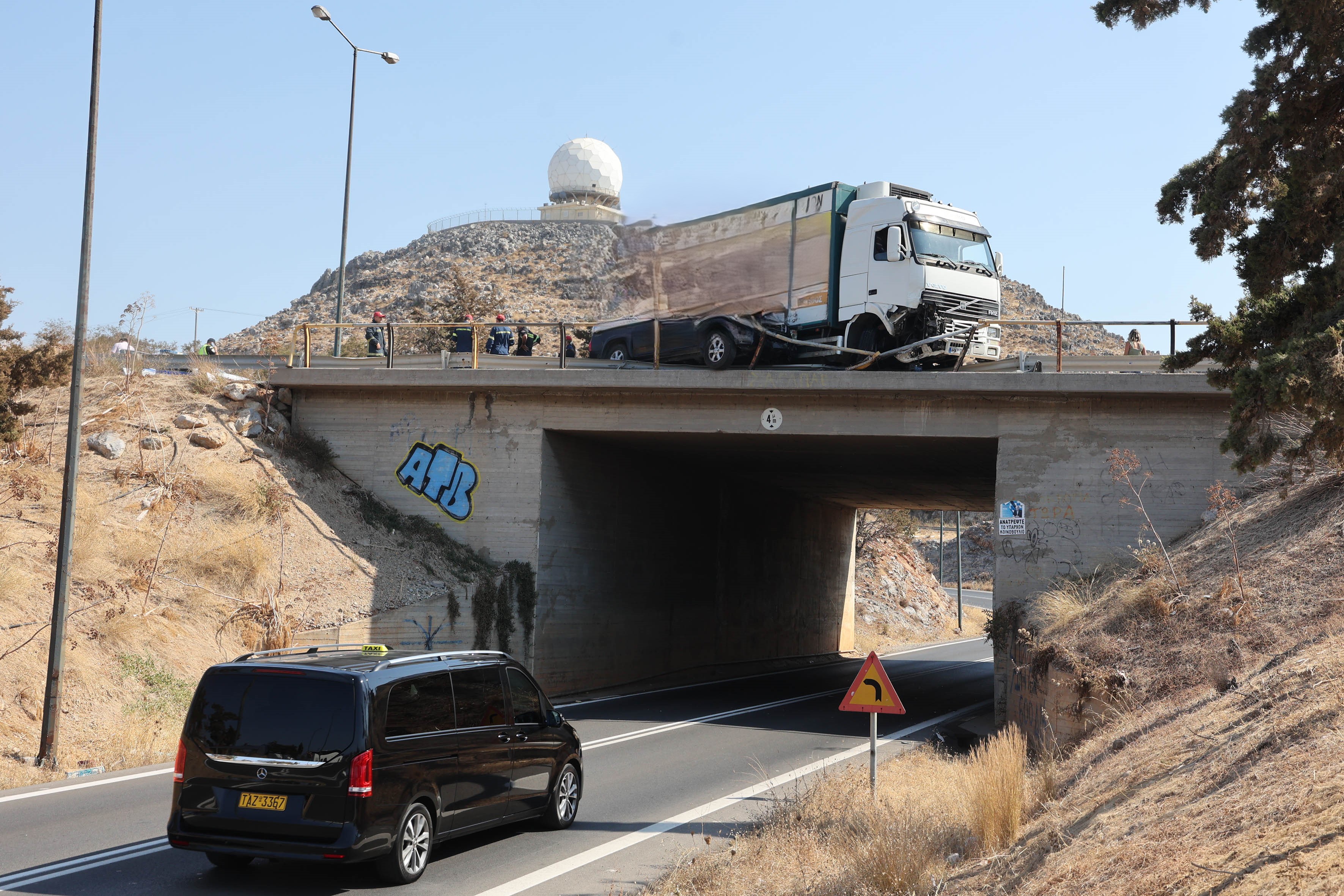 Τροχαίο ΒΟΑΚ γέφυρα 