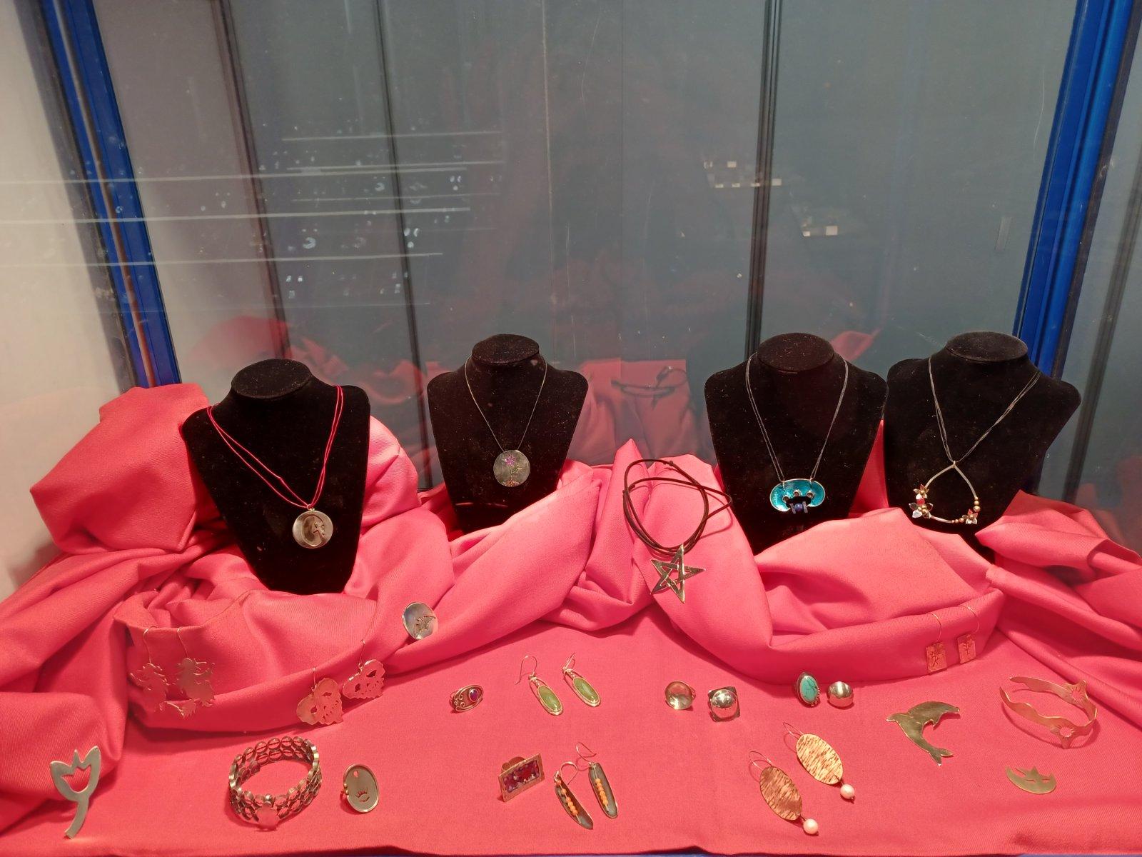 κοσμήματα ΔΙΕΚ Ρεθύμνου έκθεση