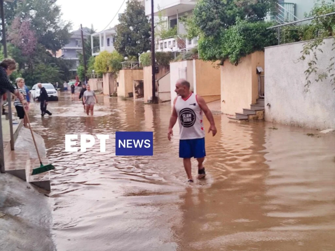 Ιωάννινα: Πλημμύρες και ζημιές στην πόλη από το ξαφνικό μπουρίνι