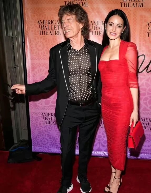 Μικ Τζάγκερ Σύντροφος