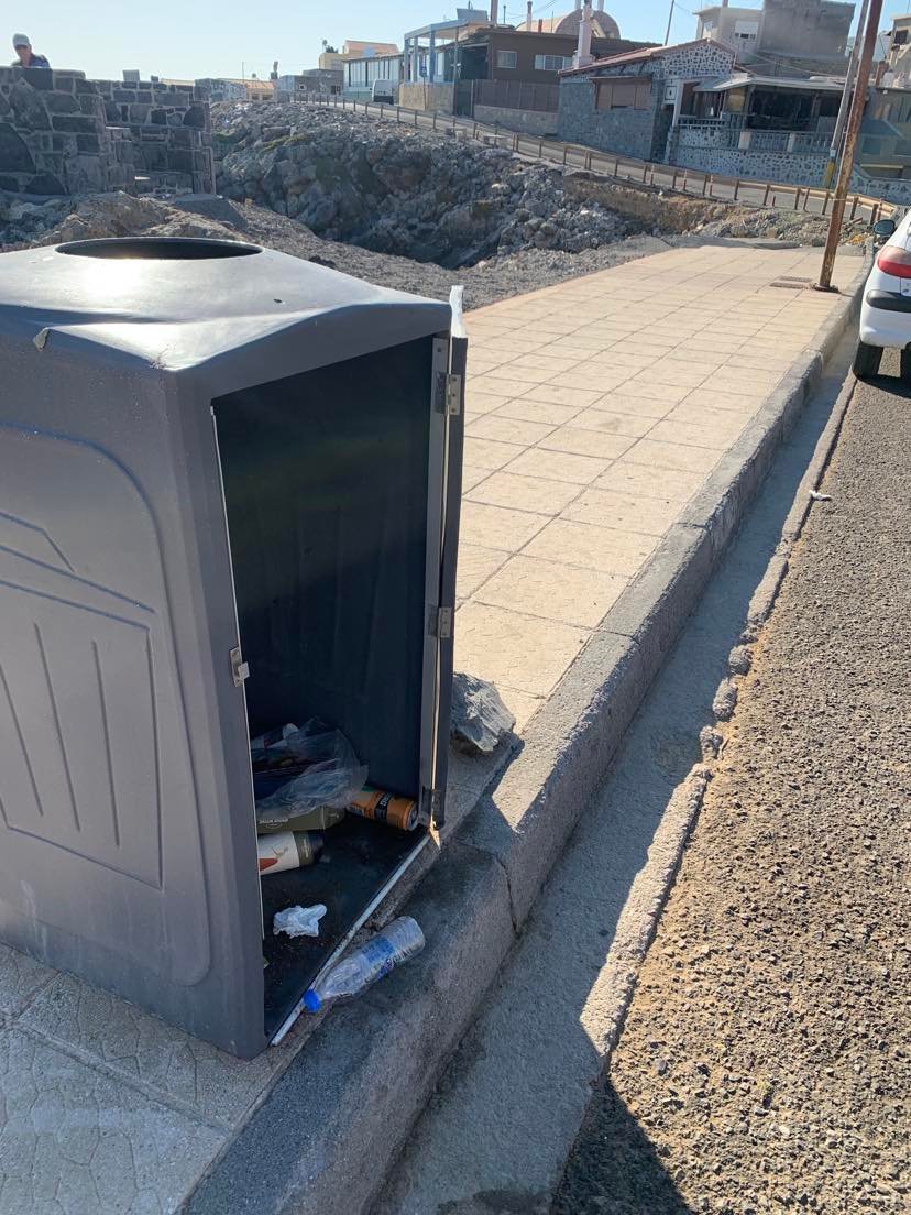 παραλιακη απορρίμματα