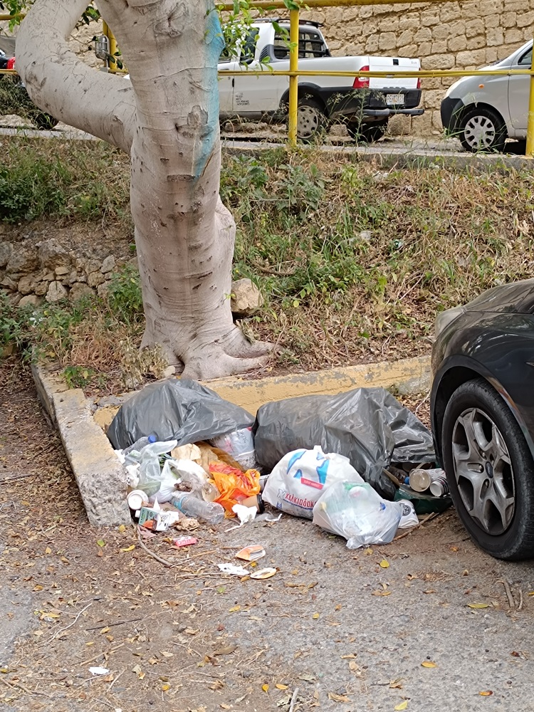 Καινούργια Πόρτα