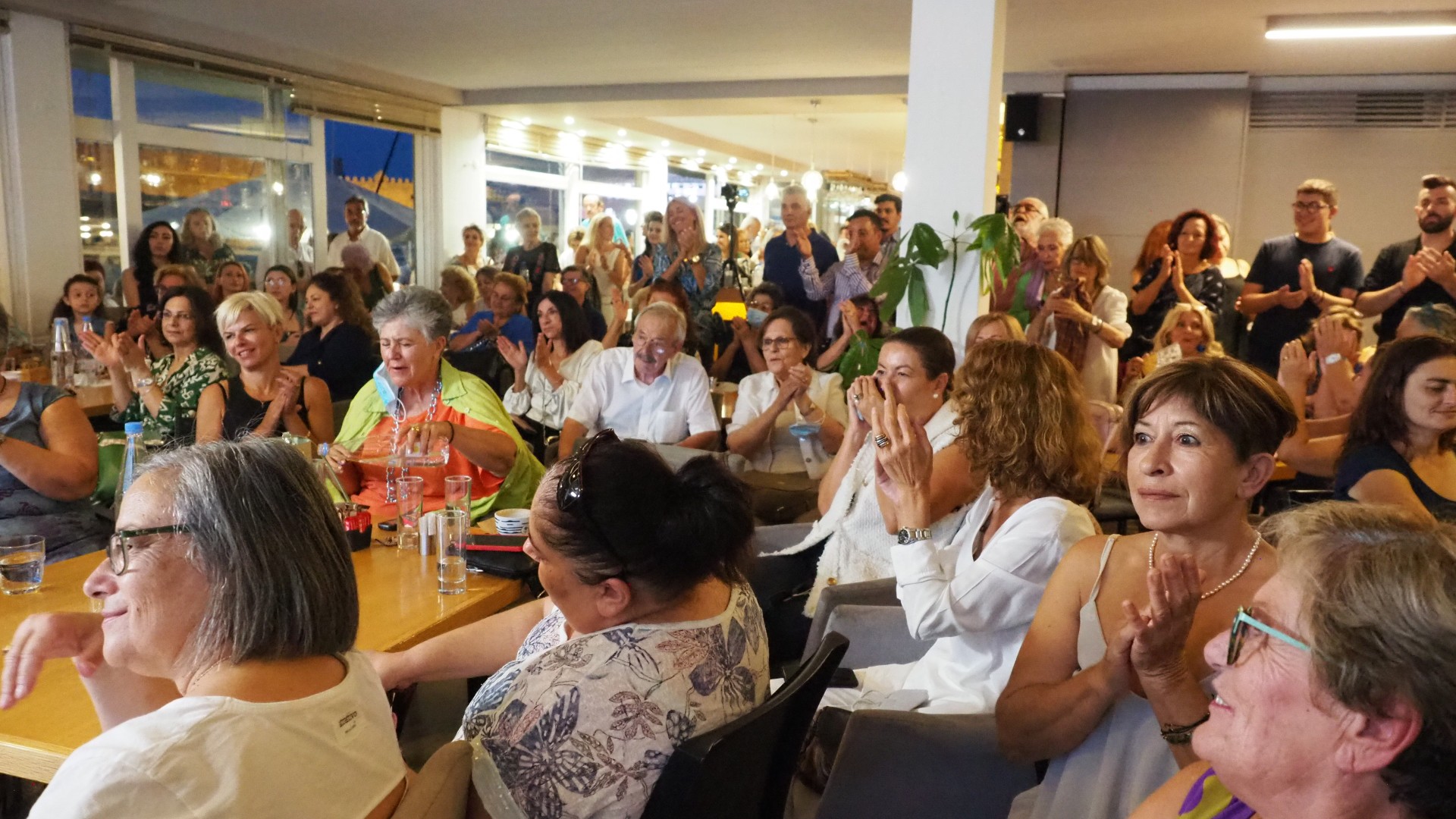 γυναικεία υπόθεση