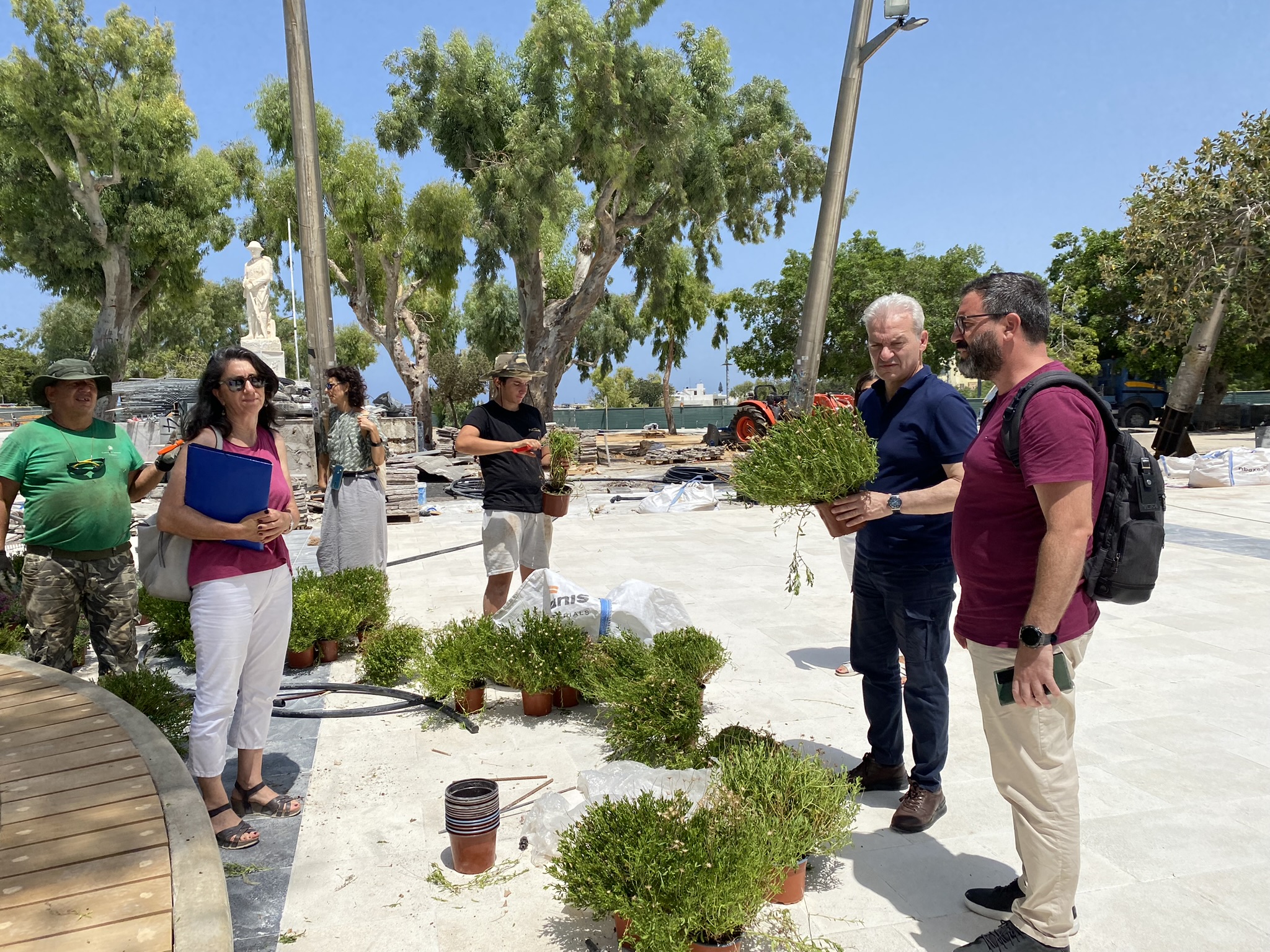 kalokairinos plateia2