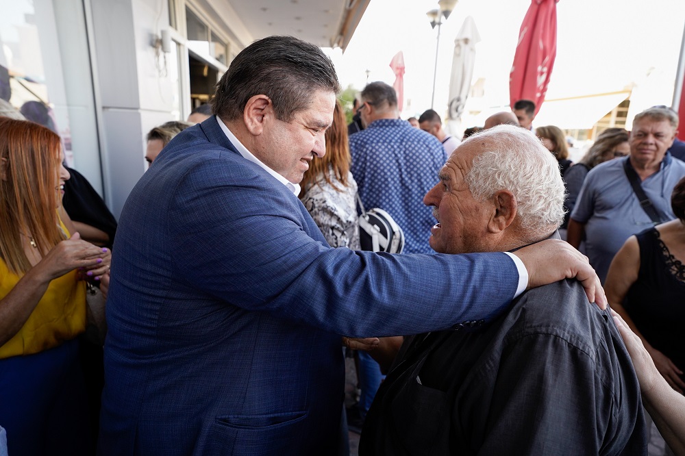 Καραμαλάκης εγκαίνια