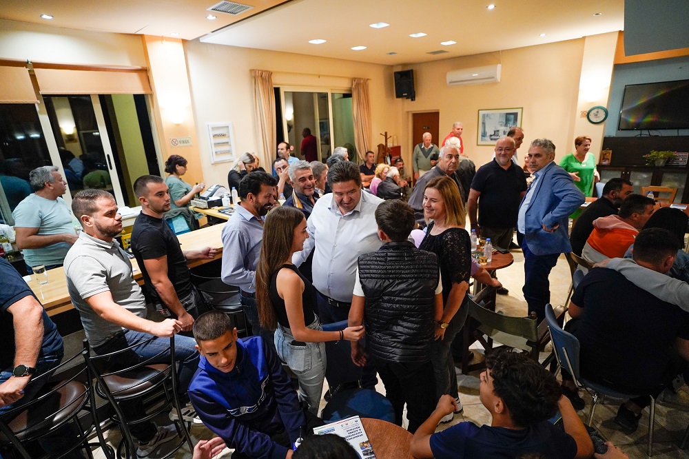 Καραμαλάκης περιοδεία